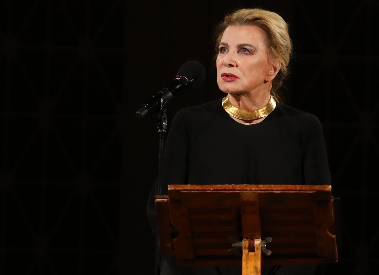 Алла демидова в детстве
